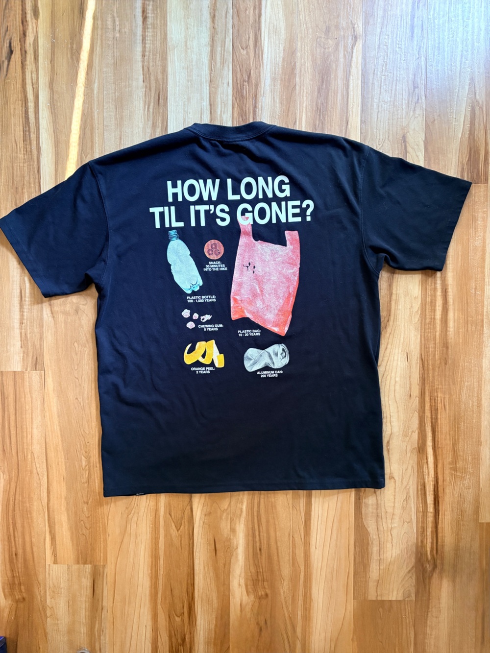 Nike ACG Black Crewneck T-Shirt with Environmental Graphic Medium